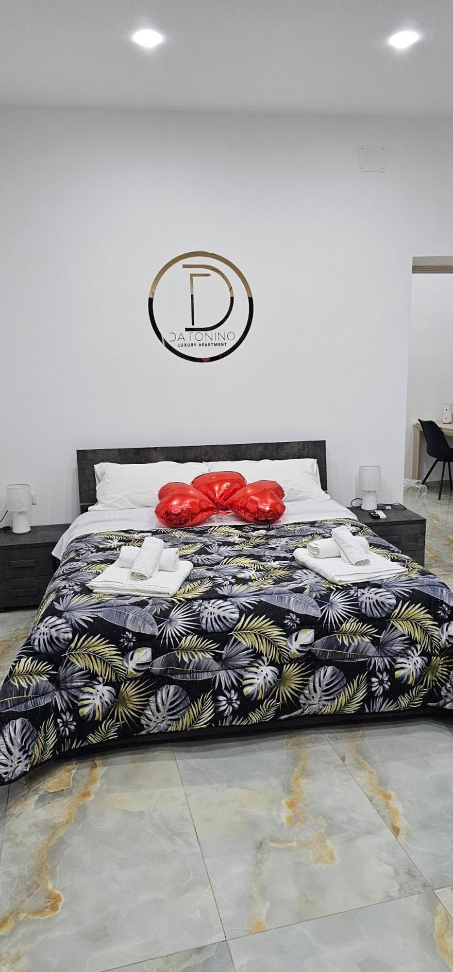 Da Tonino Luxury Apartments Napoli Exterior foto